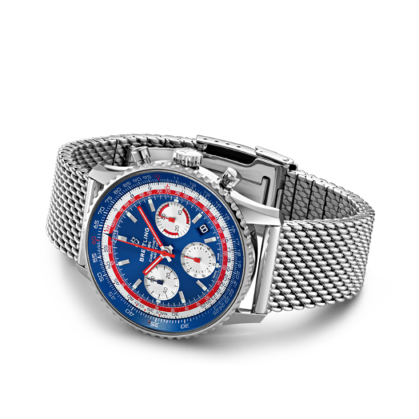 ab01212b1c1a1-navitimer-b01-chronograph-43-pan-am-rolled-up